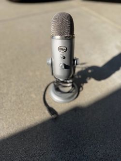 Microphone (Blue brand)