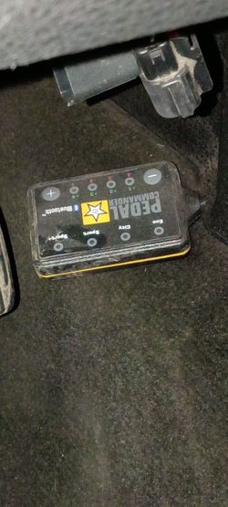 Pedal commander