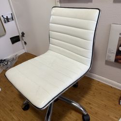 White Rolling Desk Vanity Chair