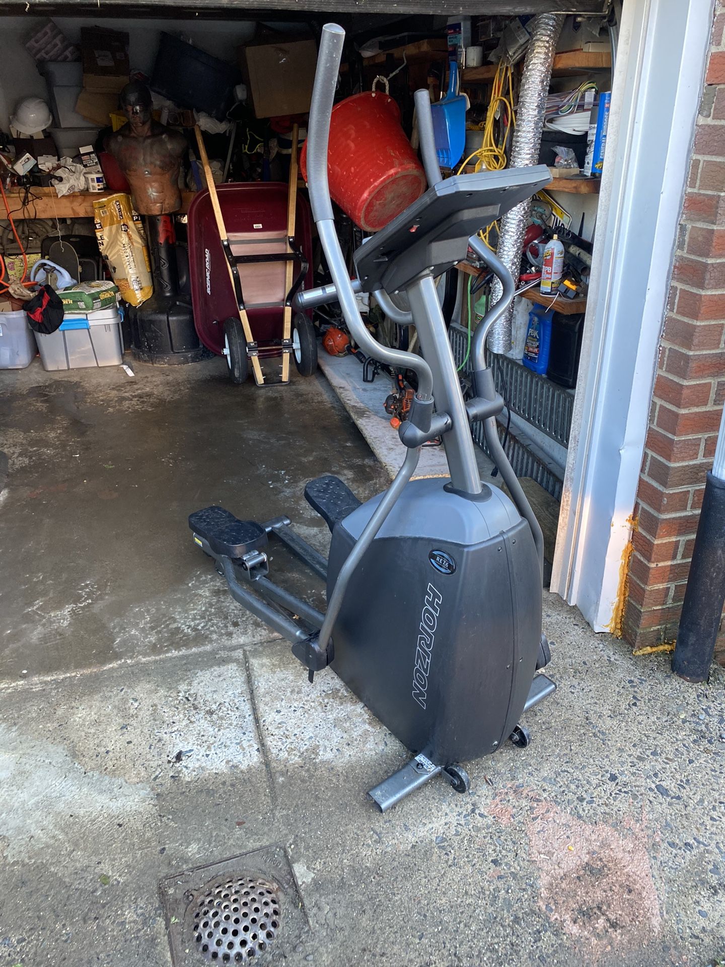 Elliptical Horizon Re 7.6