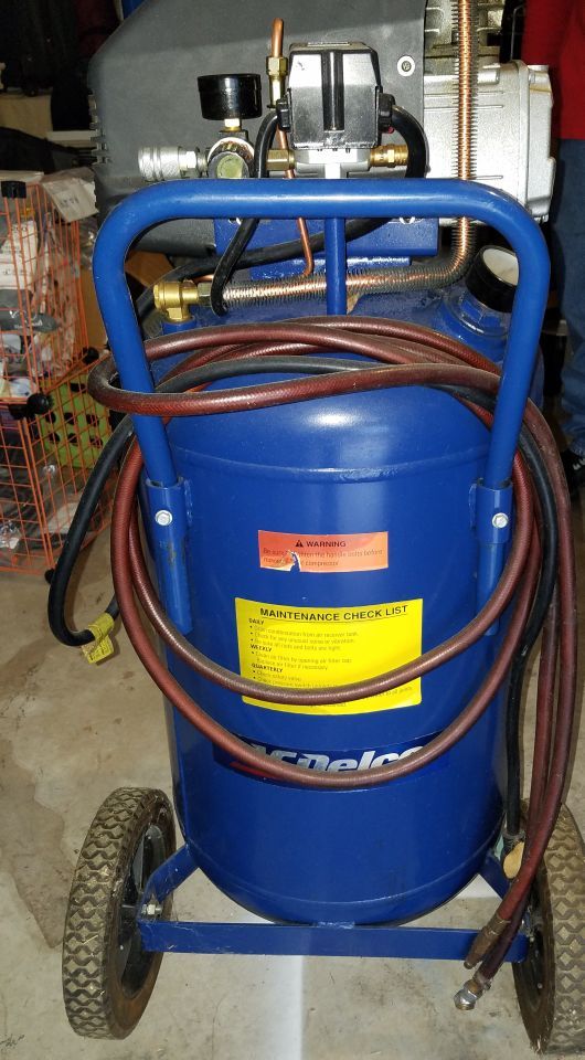 AC Delco 22 gallon air compressor for Sale in San Antonio, TX OfferUp
