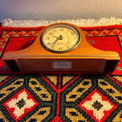 Reloj Antiguo De Madera Marca Sethoma