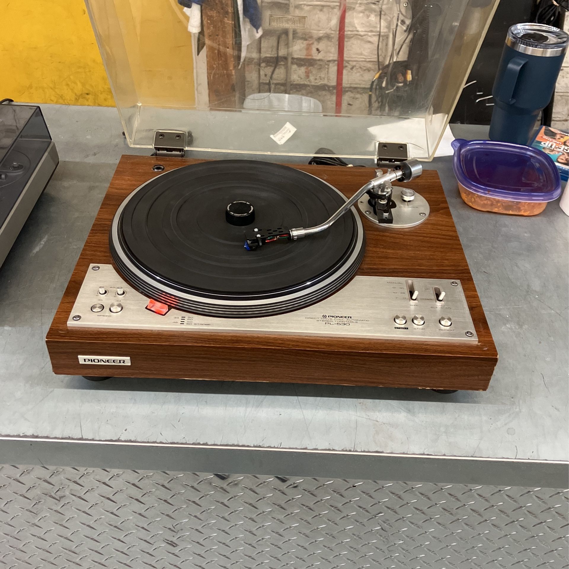 Pioneer PL-530 Direct Drive Record Player Turntable