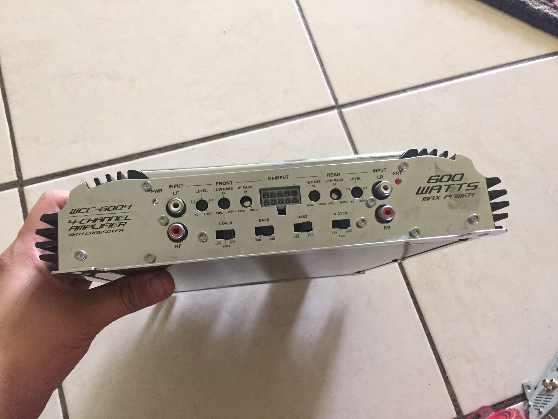 West coast customs car amplifier