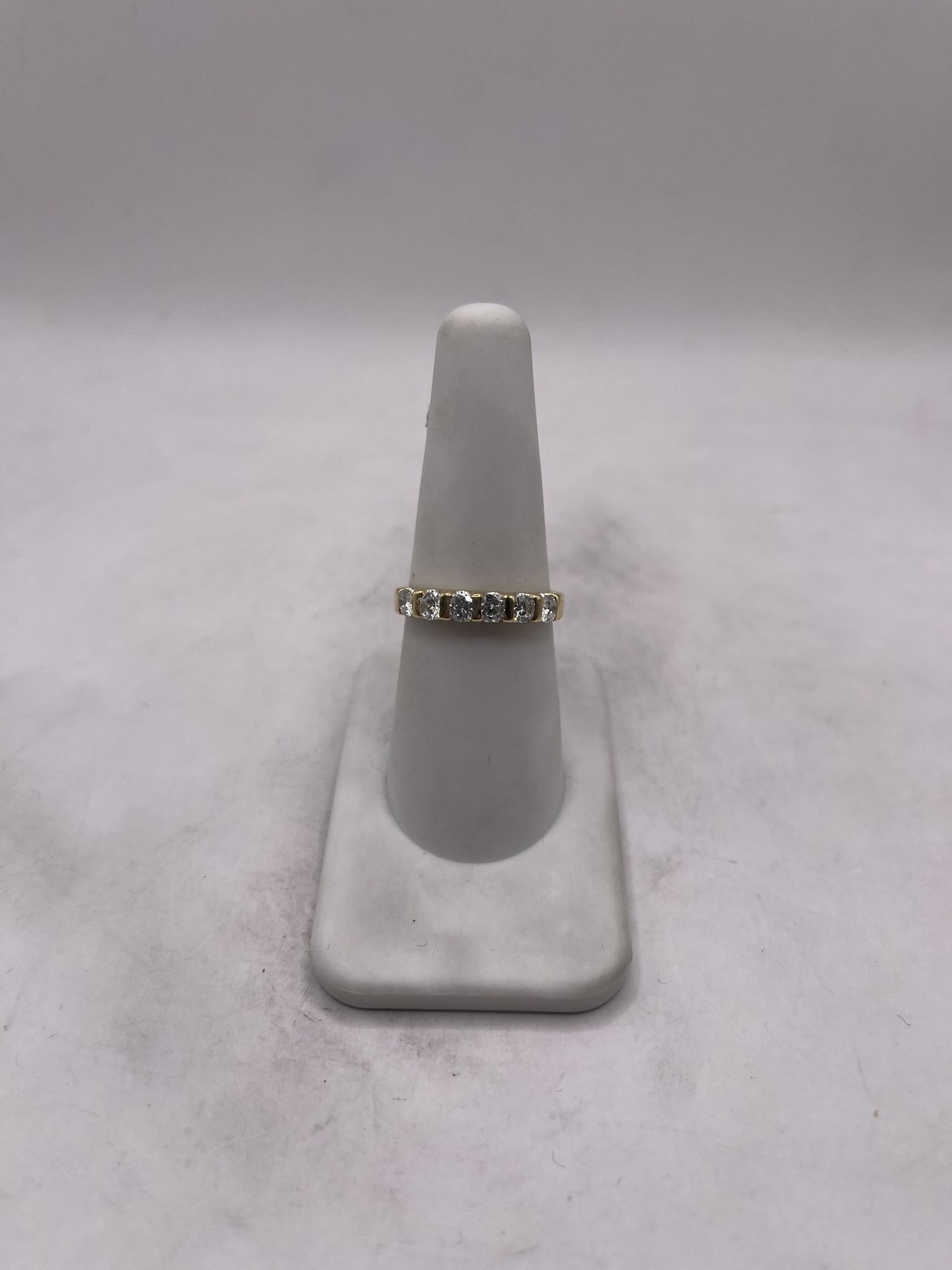 18kt Gold Diamond Engagement Style Band