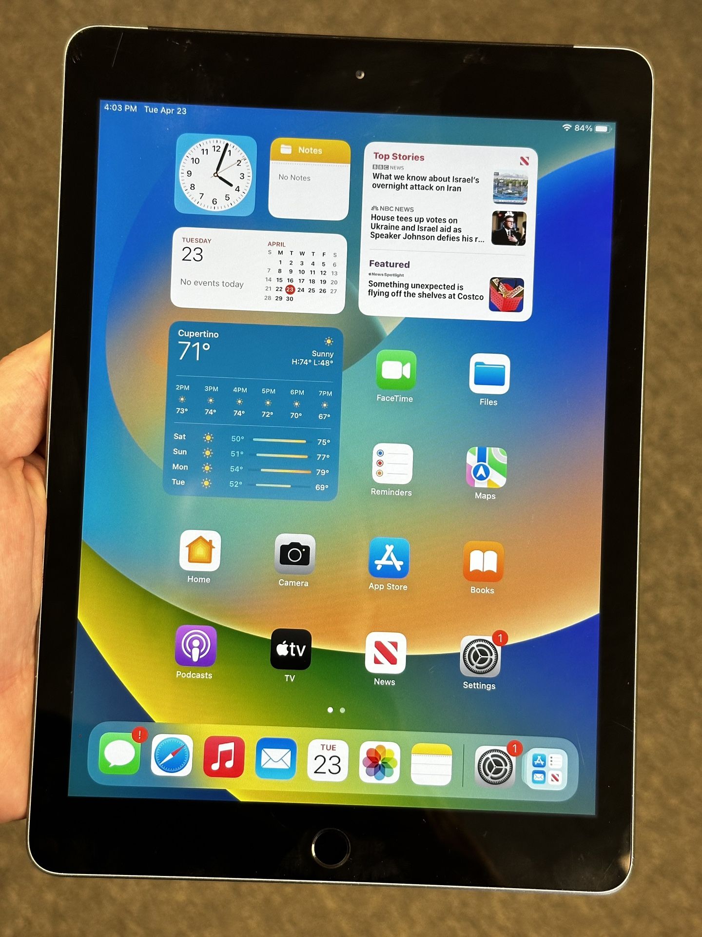 Apple iPad 5 32 GB Cellular Unlocked 