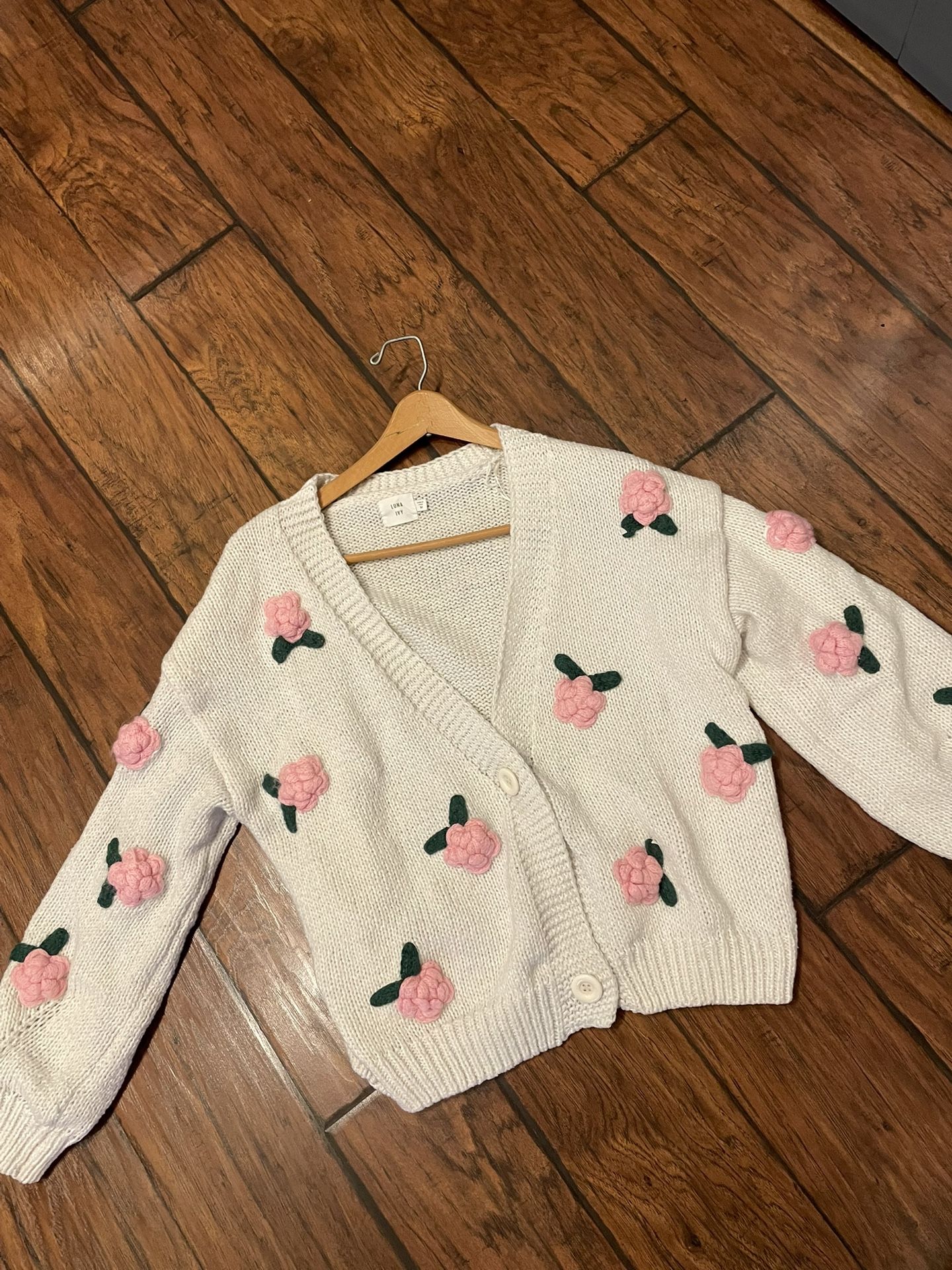 Knitted Cardigan Sweater Medium 