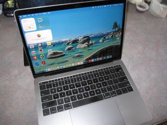 9 minutes ago
2017 Apple Macbook Pro 13" laptop Intel (contact info removed) 8GB 256G HD Tahoe - $299 (Schererville IN)