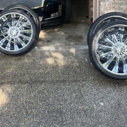 Like New 26 Inch Borghini Wheel And Tires 