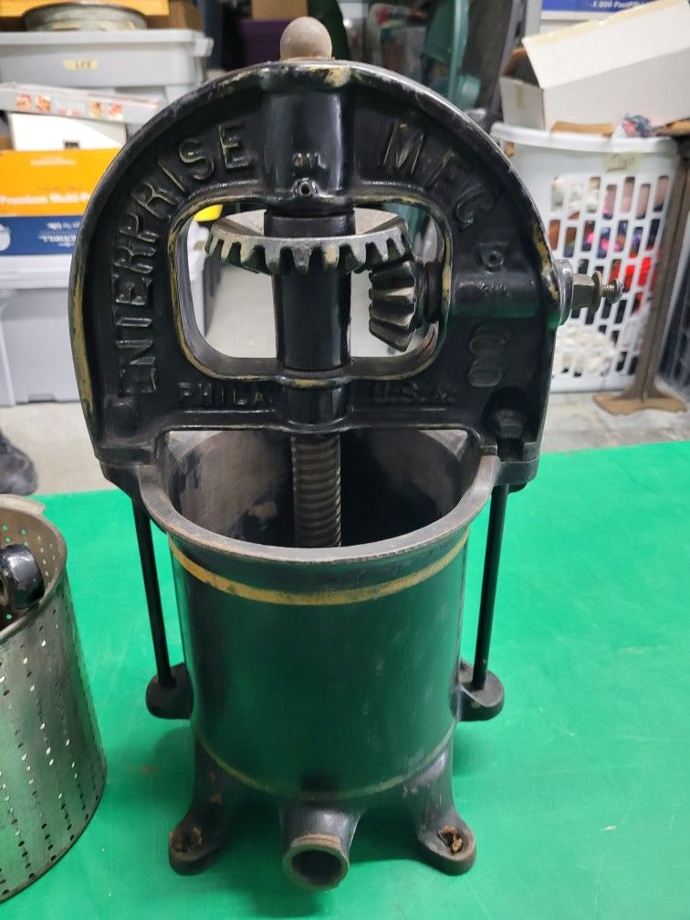 Antique Enterprise Mfg. Co. Sausage Stuffer