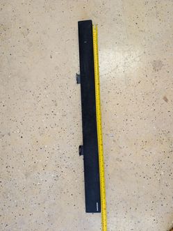 Samsung HW-R450 Soundbar (No Power Cord or Remote)