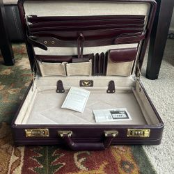 Vintage Burgundy Leather Briefcase 