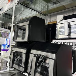 Gourmia 8-Quart Digital Air Fryer with Window & Light