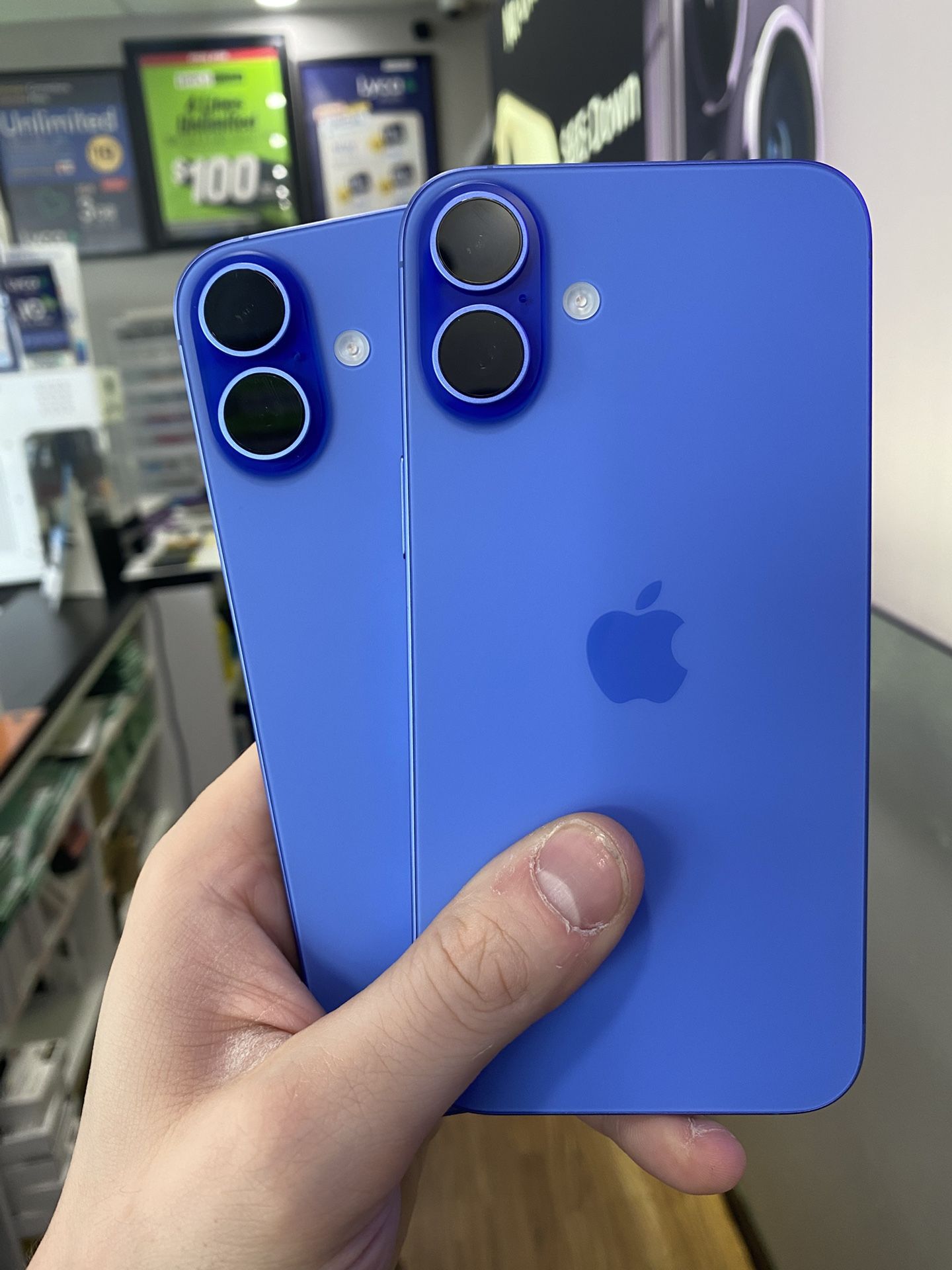 UNLOCKED iPhone 16+ 128GB Blue