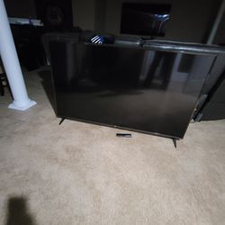 2017 Model LG Flat Screen Tv