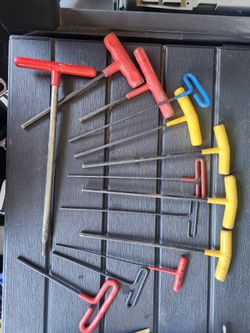 Allen T Keys