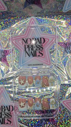 Press On Nails 