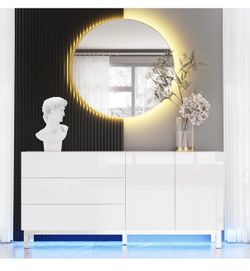 Brand New Glossy White Side Board dresser 