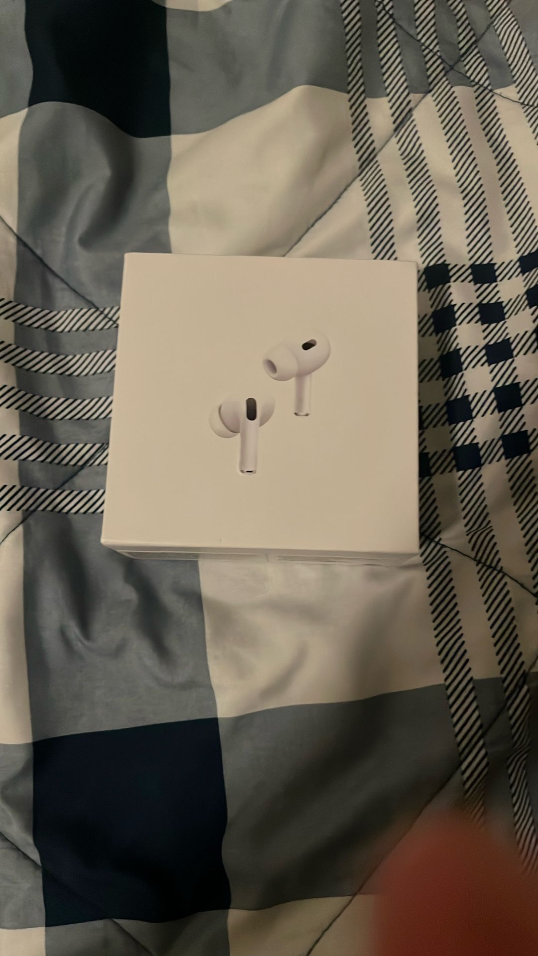 AirPods Gen 2 Pros