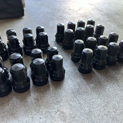 Superduty F-Series Stock Lugnuts 