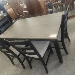 6 PC TABLE W/ 4 CHAIRS AND BENCH