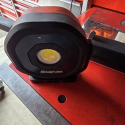 Snap-on Tools Under Hood Light 