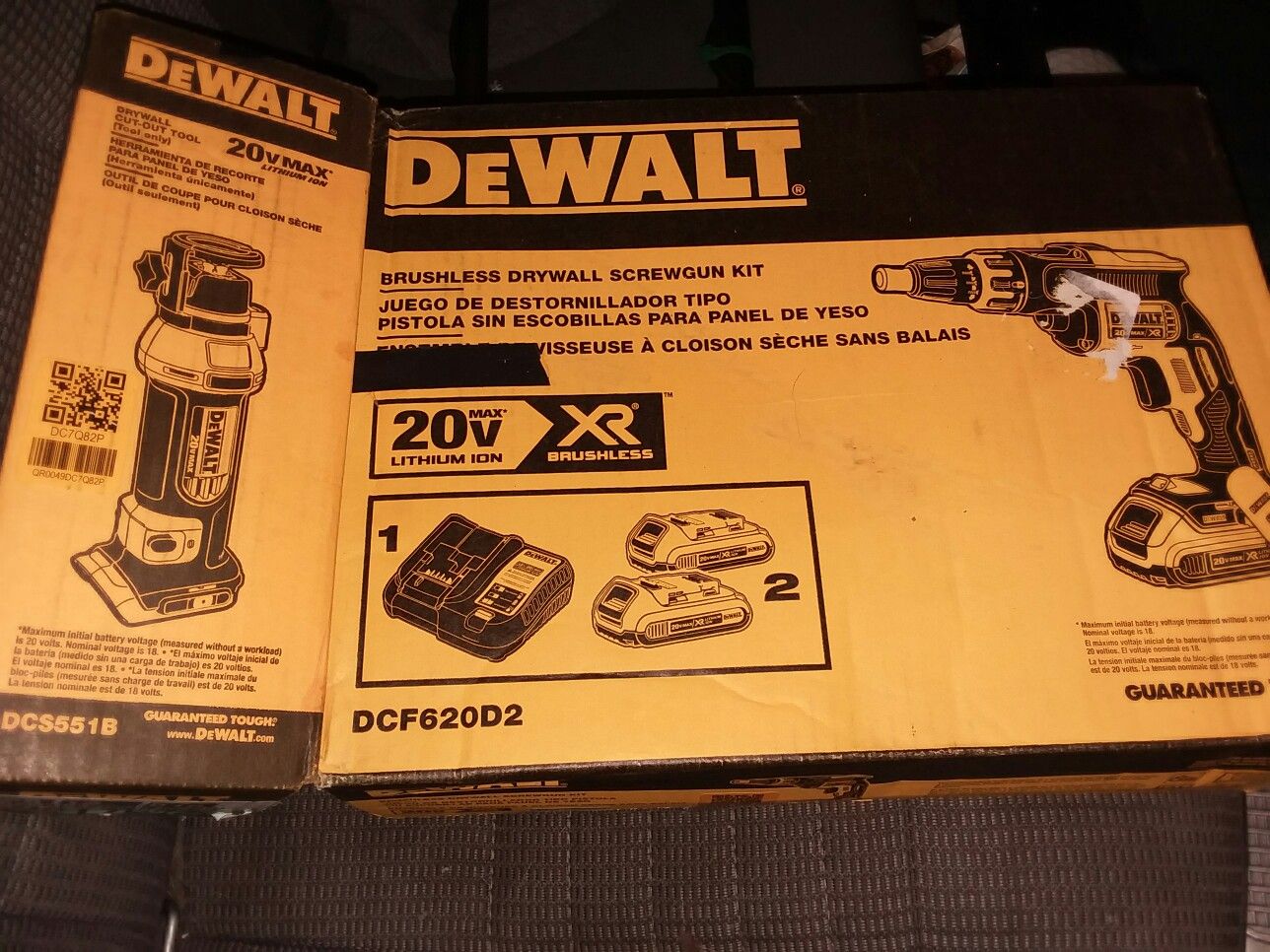 Drywall power screw gun and cutting tool