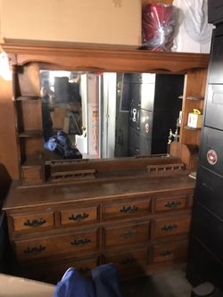 Antique 2 Piece Dresser And Mirror Set