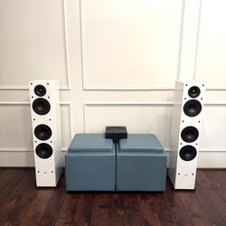 Pair of Paradigm Monitor SE 3000F speakers (white)