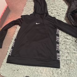 Medium black nike hoodie 