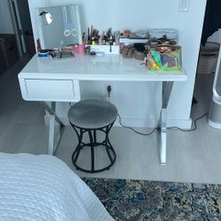 White & Silver Makeup Desk w Chair