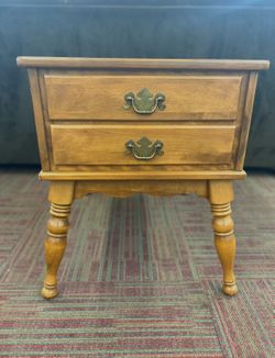 Two drawer Solid Maple & Birch Wood Ethan Allen Nightstand Side End Table