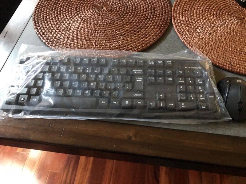 Keyboard and wireless mouse