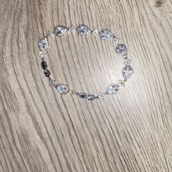 Vintage Style Crystal Flex Bracelet