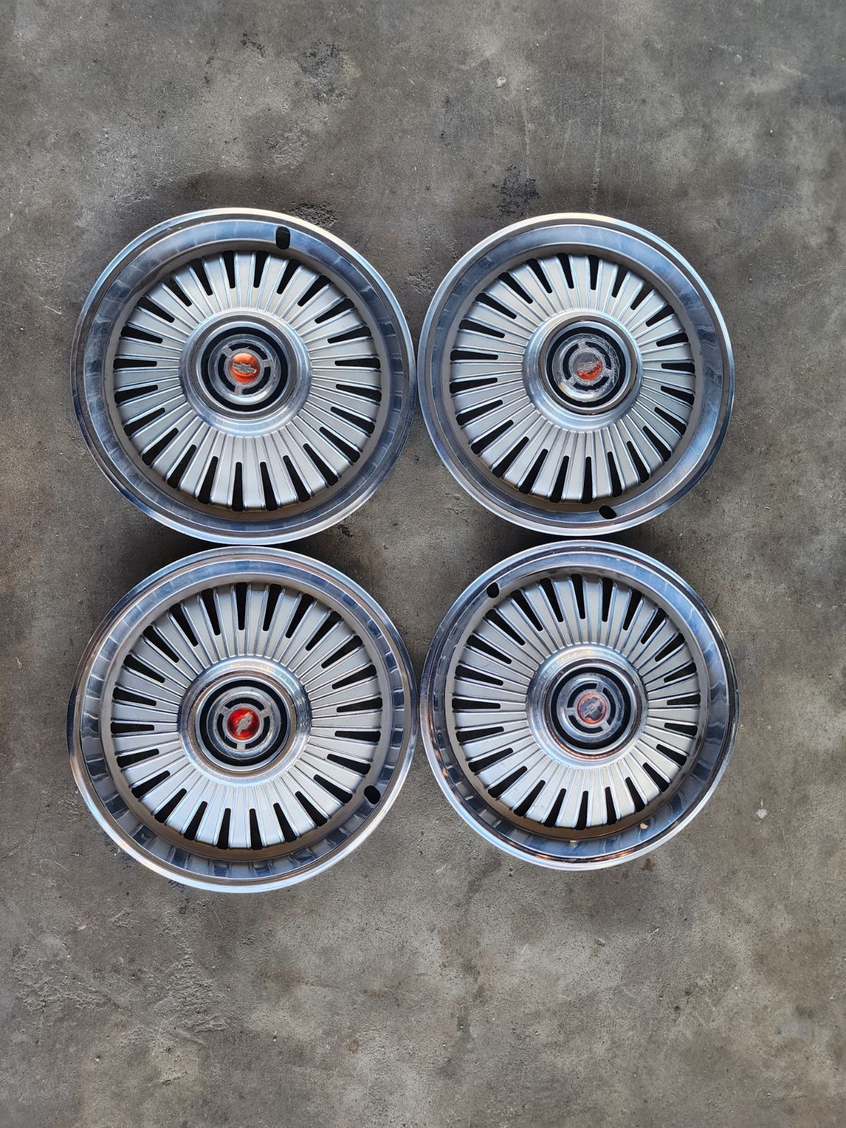 Chevelle Hubcaps