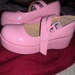 cute pink platform heels 👠 