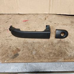 2007 To 2012 Nissan Versa Driver Front Door Handle 