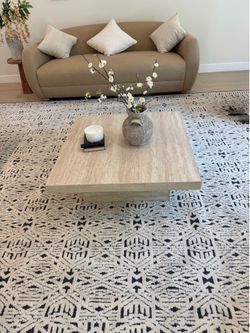 Modern Designer Living Room Set – Like New