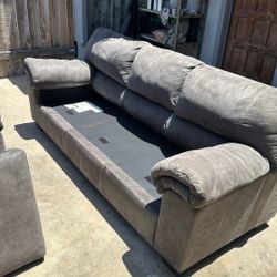 Nice Gray Couch And Loveseat