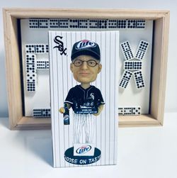 Chicago White Sox Beer Vendor MLB bobblehead
