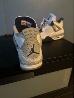 Jordan 4s