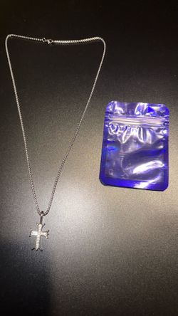 Men or women necklaces