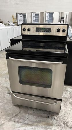 GE Electric Range – Stainless Smooth Top, 30"