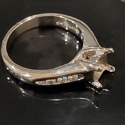 Platinum Diamond Engagement Ring Setting