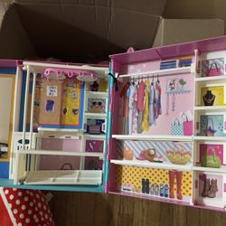 Barbie Closet 