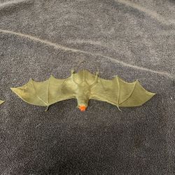 Set of rubber hanging bats for Halloween decorations