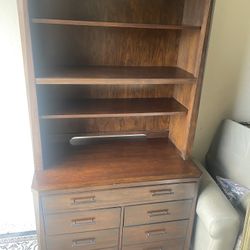 Bookshelve
