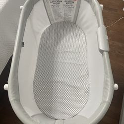 Fisher price Bassinet 