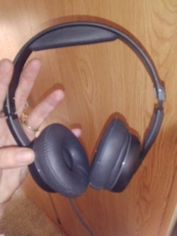 Skull Candy headphones