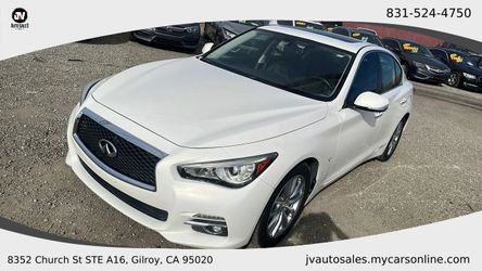 2015 INFINITI Q50